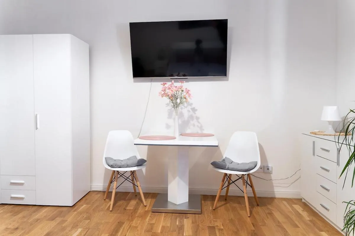 Apartment New! Romantic Apartment! In City Centre! Florence! Prague